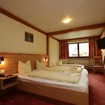 T3 Alpenhotel Garfrescha 3*