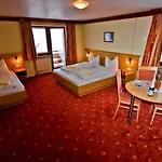 T3 Alpenhotel Garfrescha