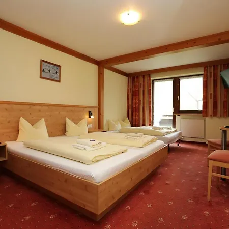 T3 Alpenhotel Garfrescha