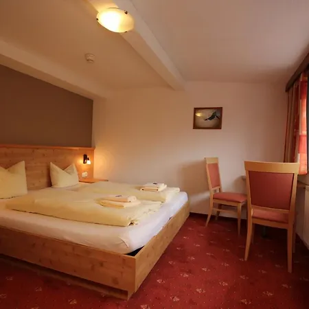 T3 Alpenhotel Garfrescha Hotel 3*