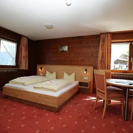 T3 Alpenhotel Garfrescha 圣加伦基希
