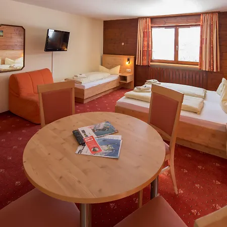 T3 Alpenhotel Garfrescha 3* 圣加伦基希
