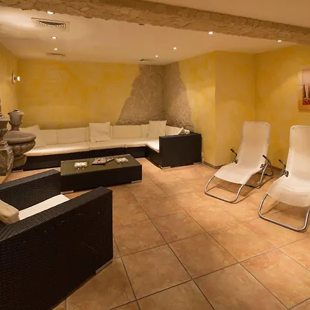 Ξενοδοχείο T3 Alpenhotel Garfrescha 3*